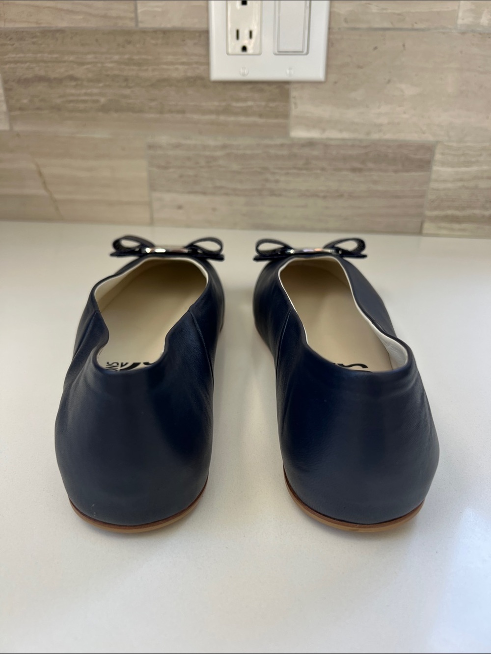 Salvatore Ferragamo creations Vara bow navy blue leather flats 10 - Picture 6 of 12